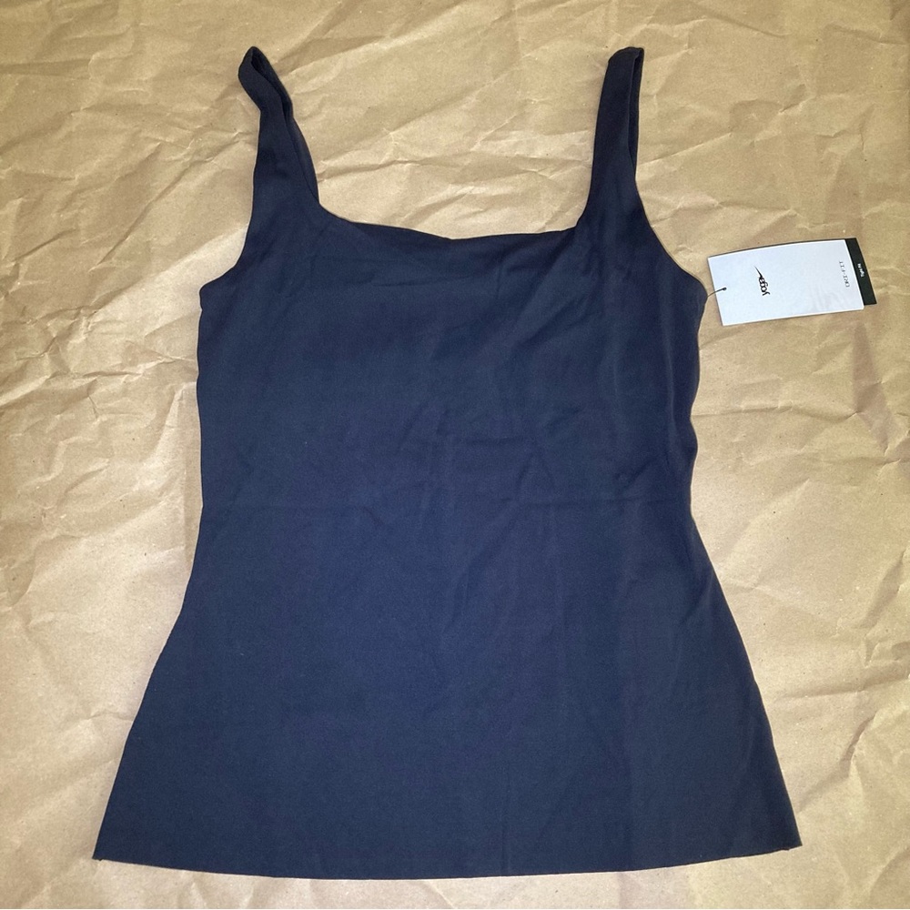 Nike top